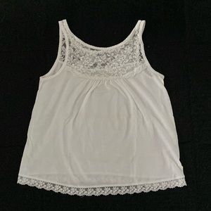 A&F lace detail cami size S